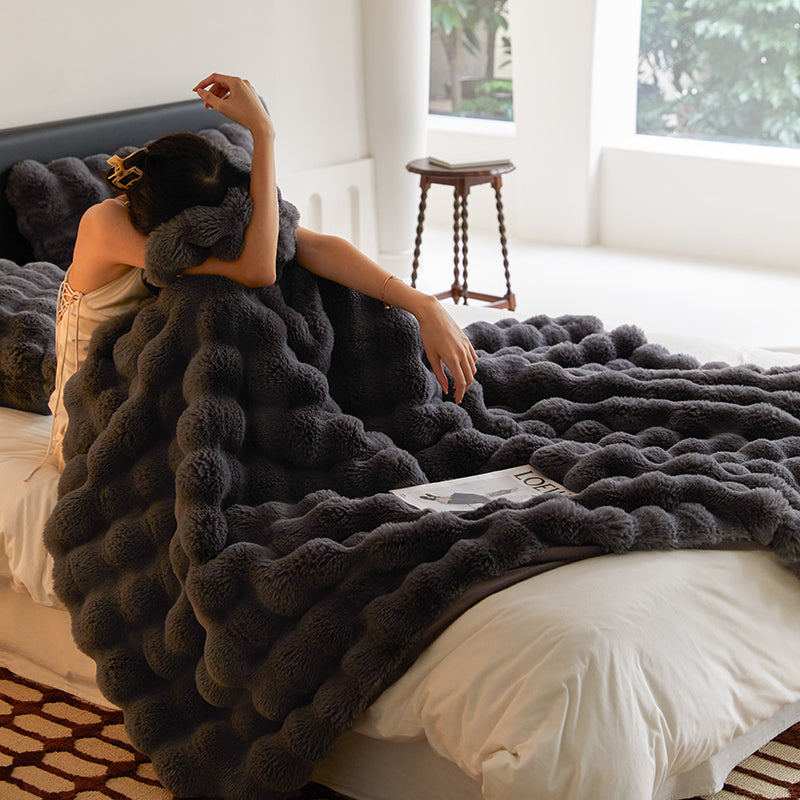 Toka Blanket and Pillows