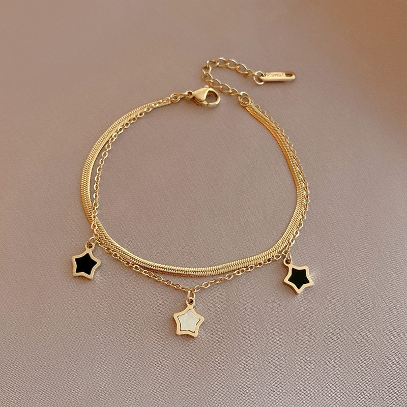 Your A Star Pendant Bracelet in Gold