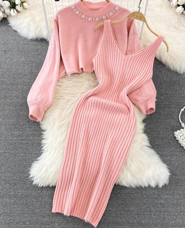 Adore Me 2 Piece Set in Baby Pink in pearl detail